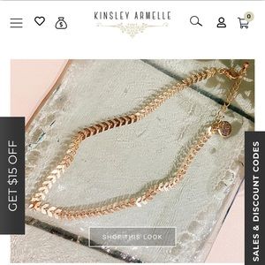 Kinsley Armelle Choker